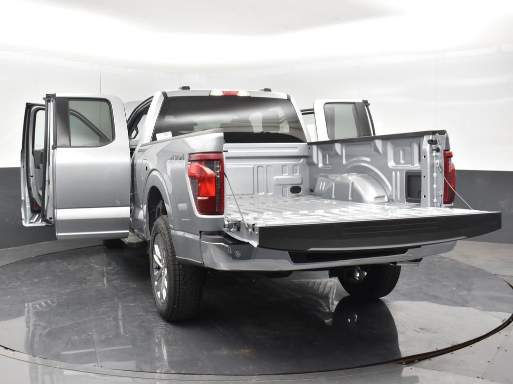 New 2026 Iconic Silver Metallic Ford XLT image 38