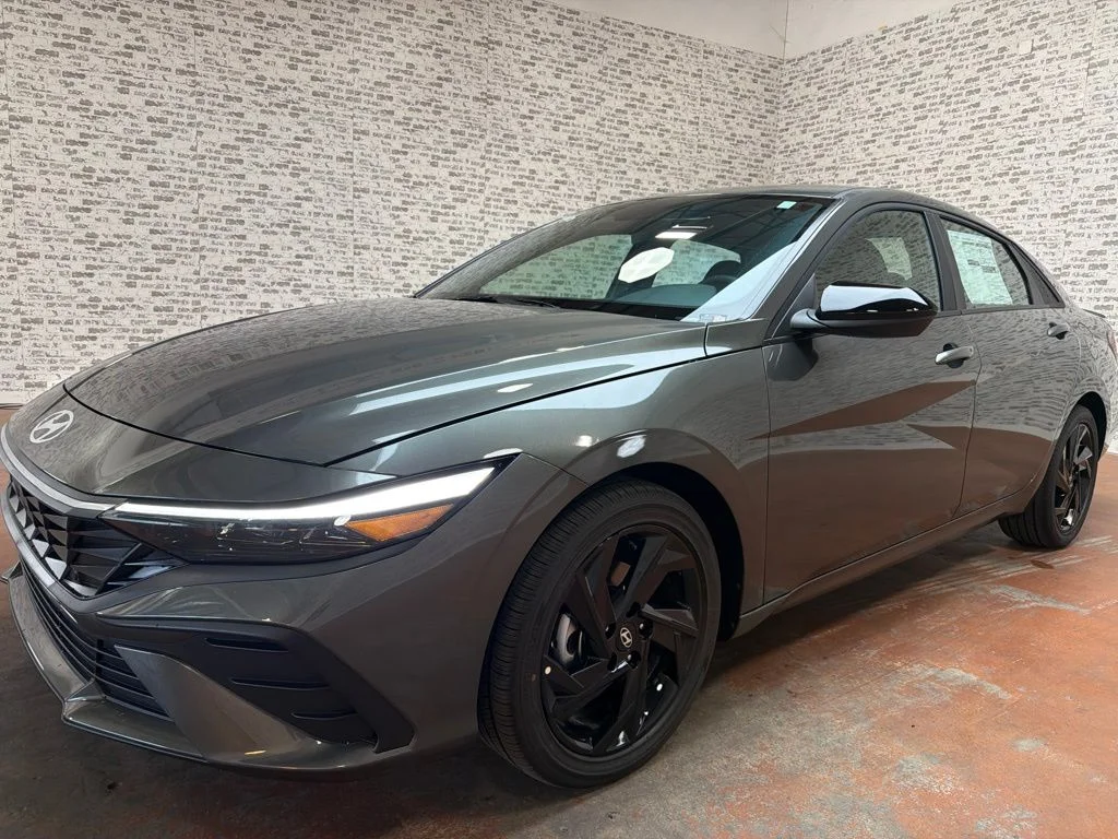 New 2026 Amazon Gray Hyundai SEL Sport image 3