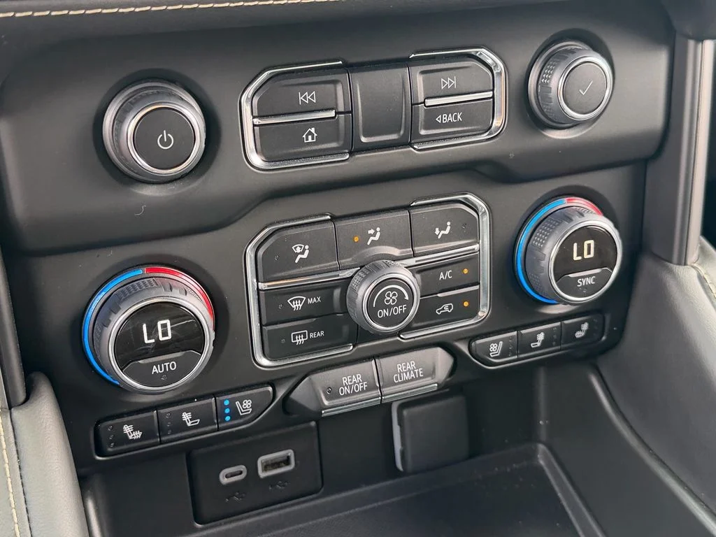 Used 2024 Black Chevrolet Premier image 25