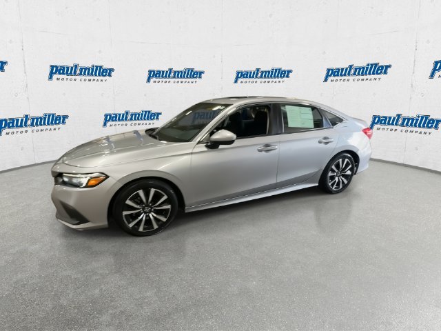 Used 2022 Silver Honda EX image 6