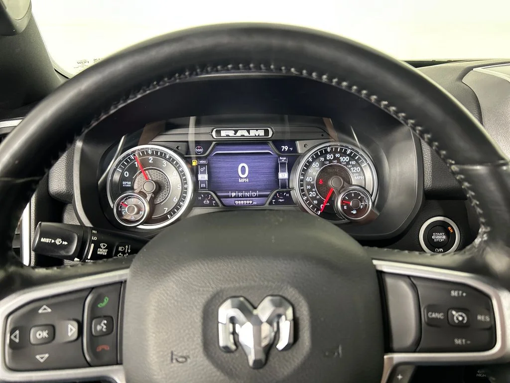 Used 2022 White Ram Big Horn/Lone Star image 14