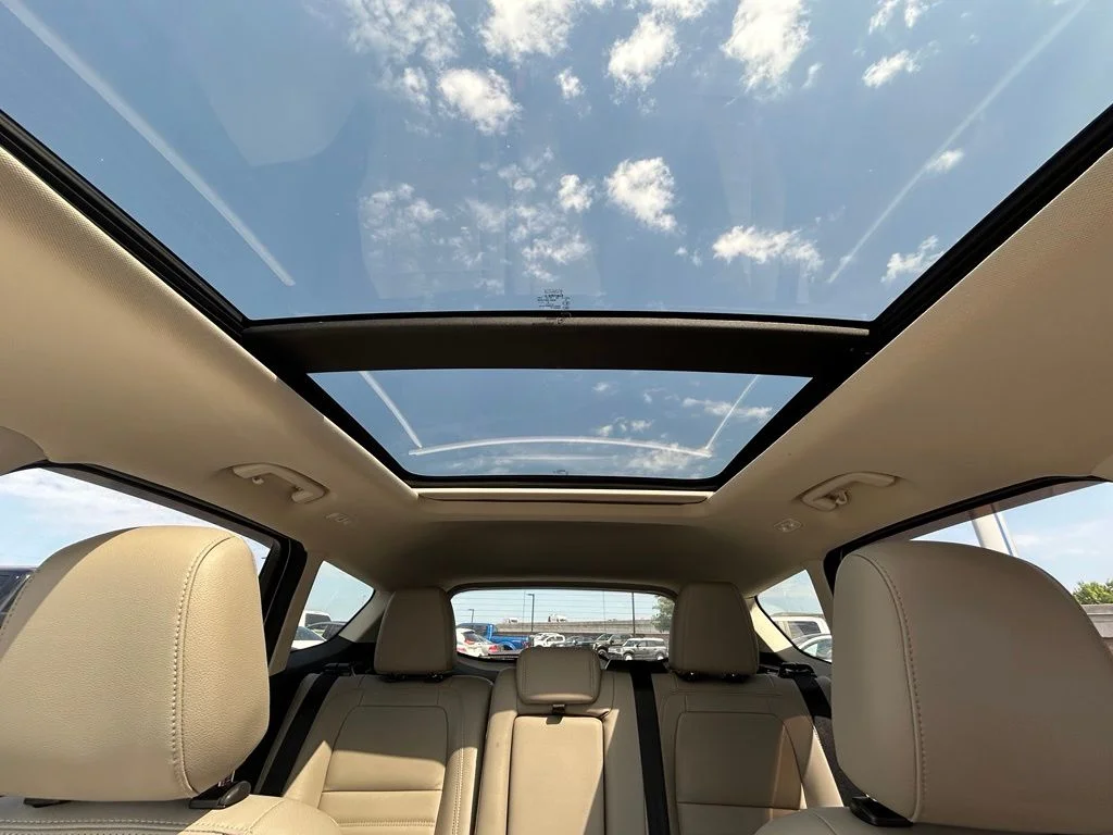 Used 2019 Ingot Silver Ford Titanium image 19