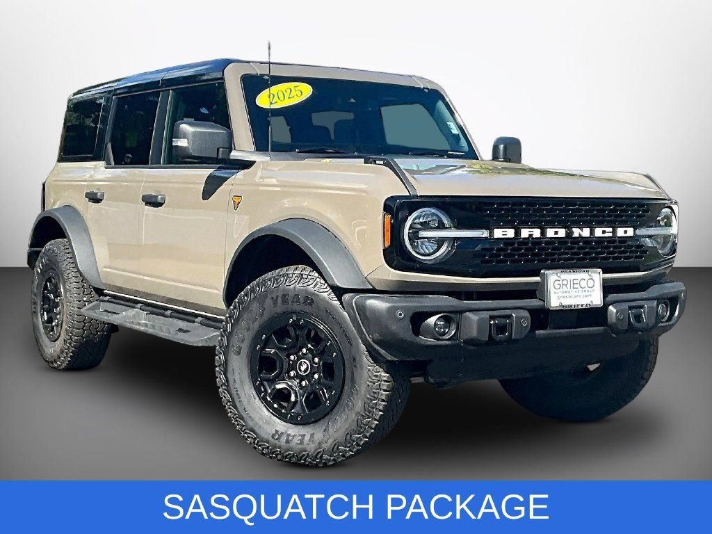 2025 Ford Bronco 4-Door Badlands
