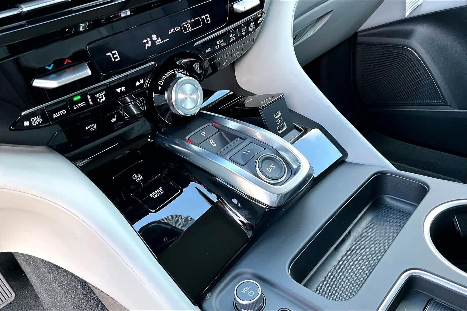 New 2026 Solar Silver Metallic Acura w/Technology Package image 7