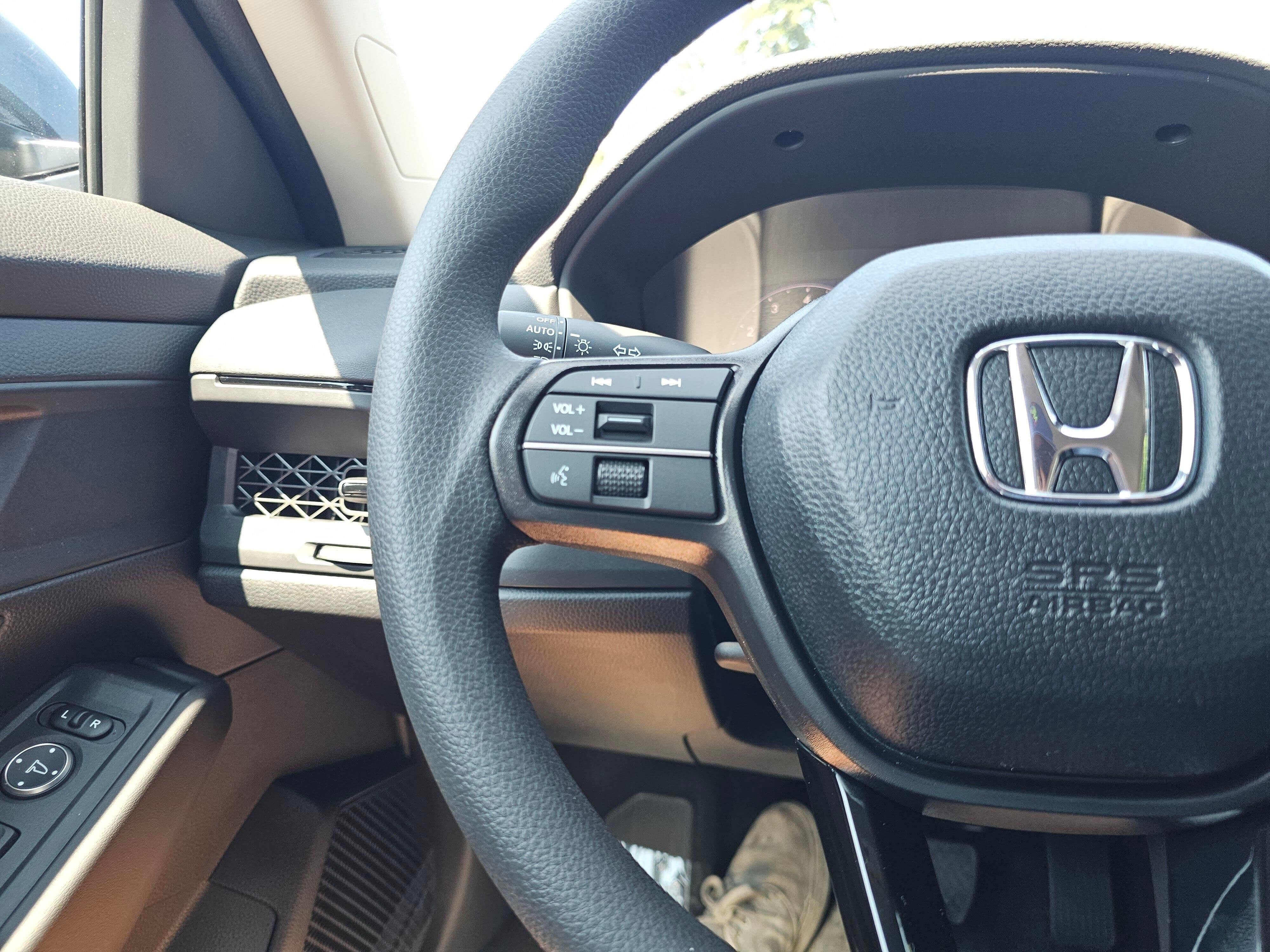 New 2026 Meteorite Gray Metallic Honda LX image 32