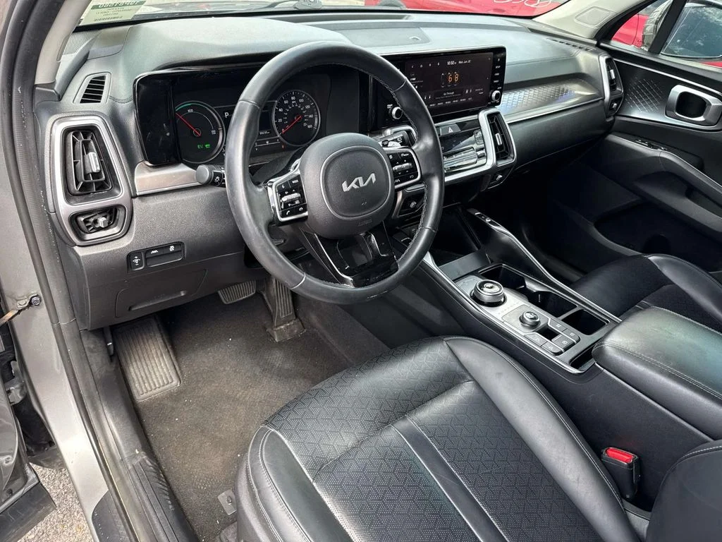 Used 2022 Gray Kia S image 21