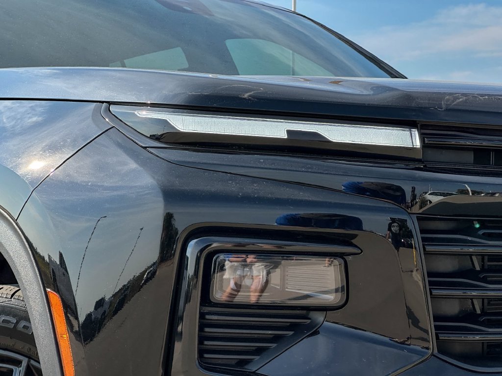 Used 2024 Black Chevrolet LS image 10