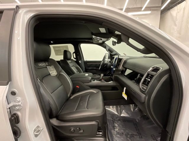 New 2026 Bright White Clear-Coat Exterior Paint RAM RHO image 23