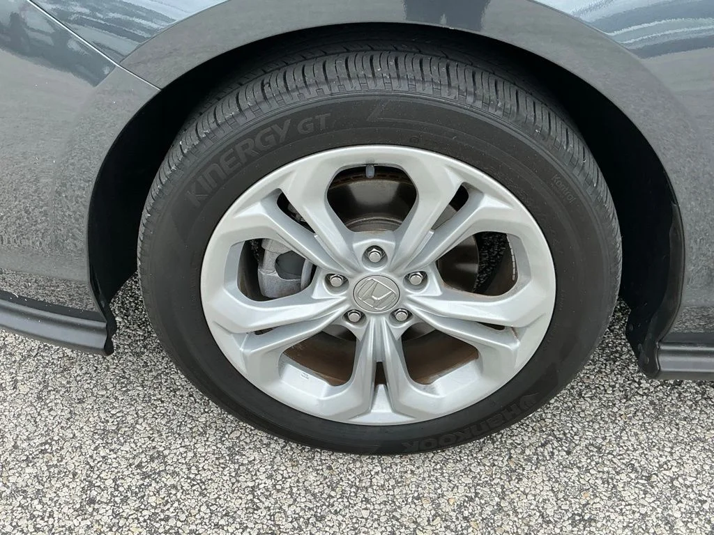 Used 2024  Honda LX image 28