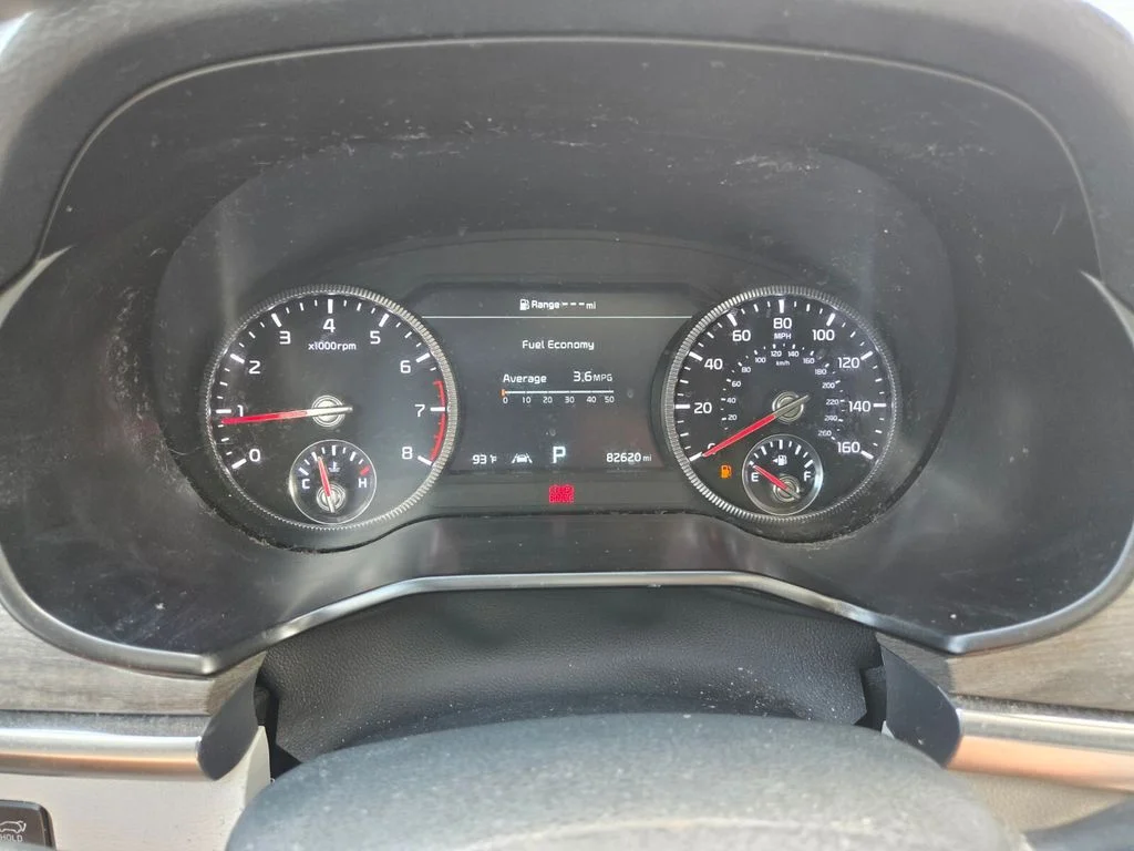 Used 2021 White Pearl Kia SX image 14