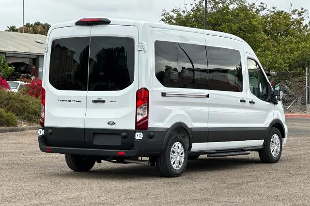 New 2026 Oxford White Ford Passenger Van XLT image 28