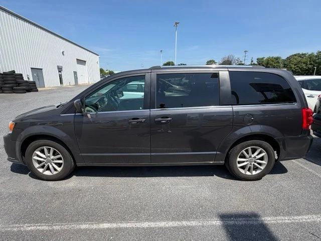 Used 2019 Granite Dodge SXT image 4