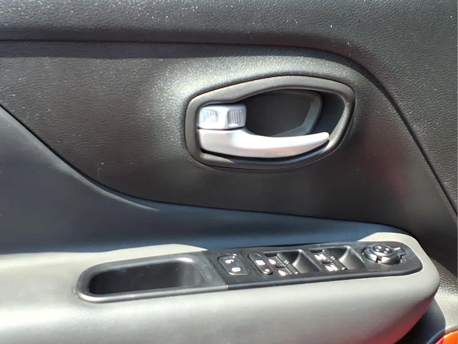 Used 2023 Colorado Red Clearcoat Jeep Trailhawk image 12