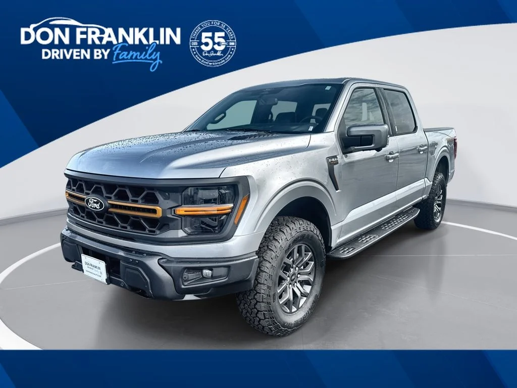 Used 2025 Silver Ford Tremor image 1