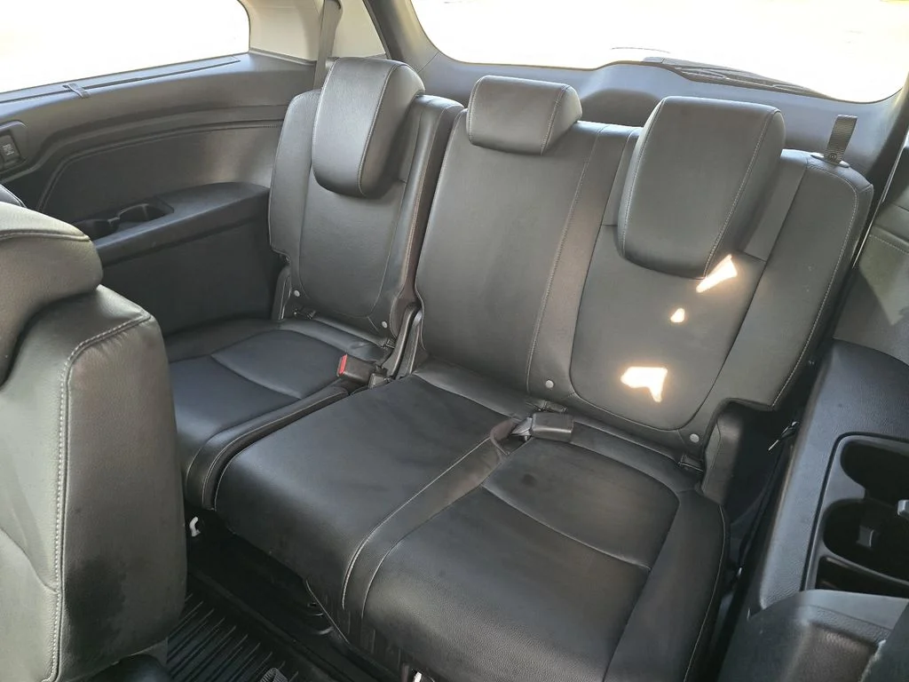 Used 2023 Platinum White Pearl Honda Touring image 11