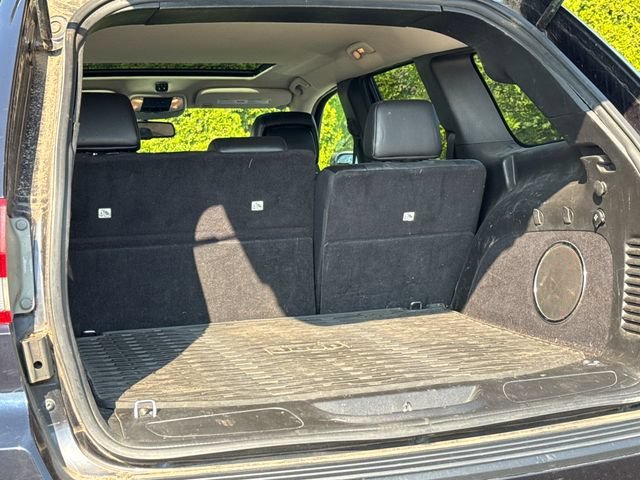 Used 2011 Blackberry Pearlcoat Jeep Laredo image 20