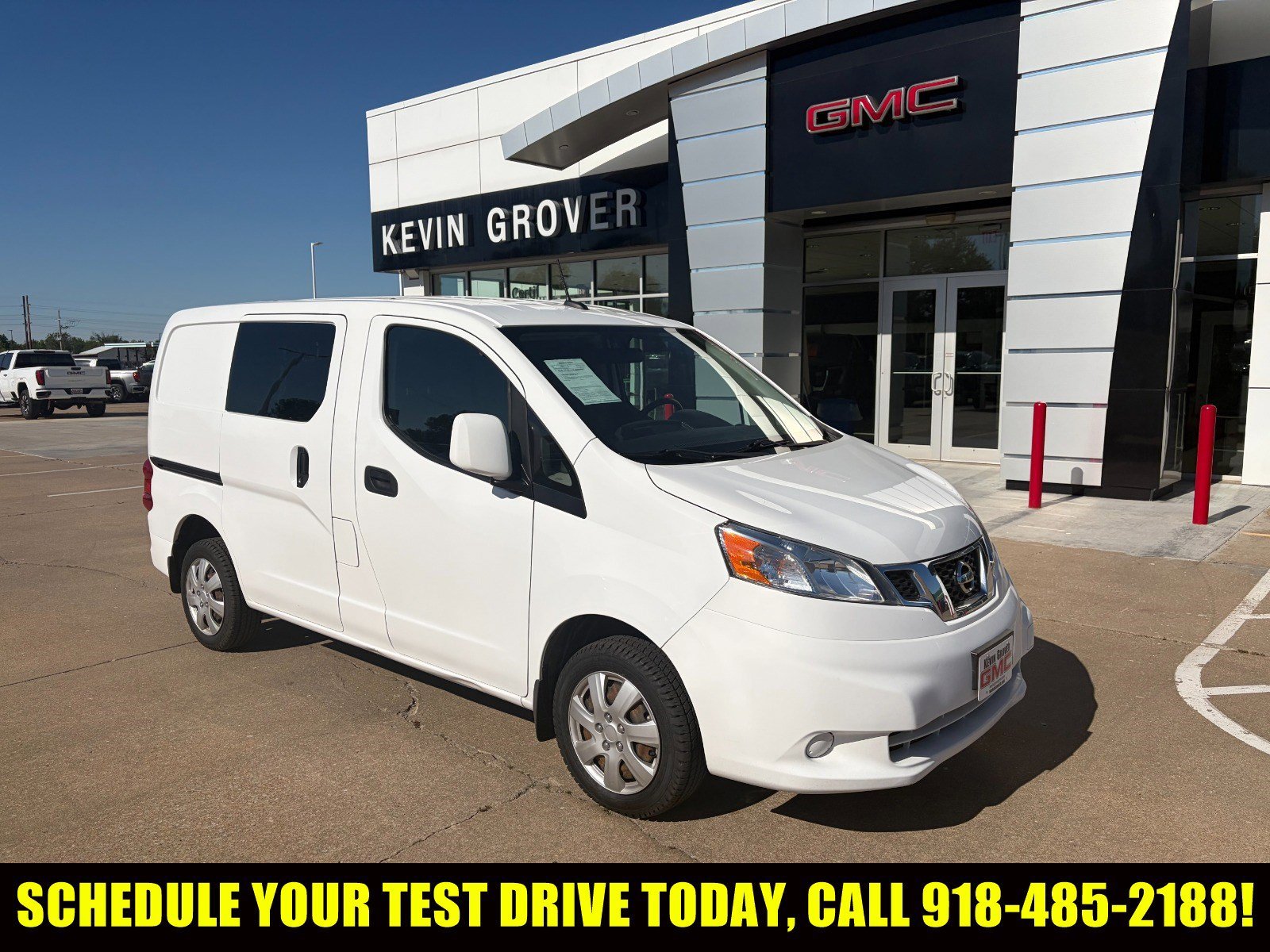 2018 Nissan NV200 SV's photo