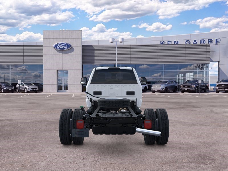 New 2026 Oxford White Ford XL image 5