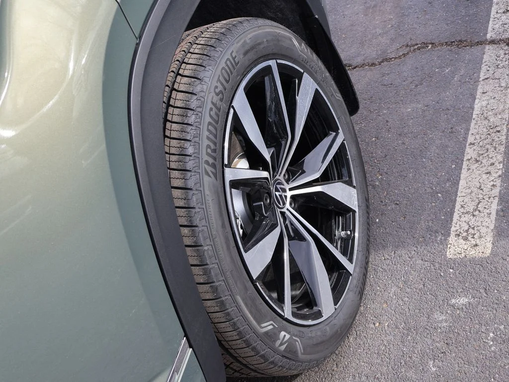 New 2026 Green Volkswagen 2.0T SEL Premium R-Line image 43