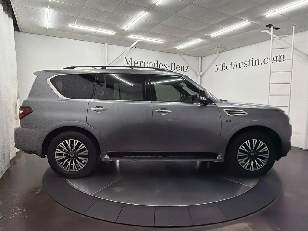 Used 2022 Gray Nissan SL image 8