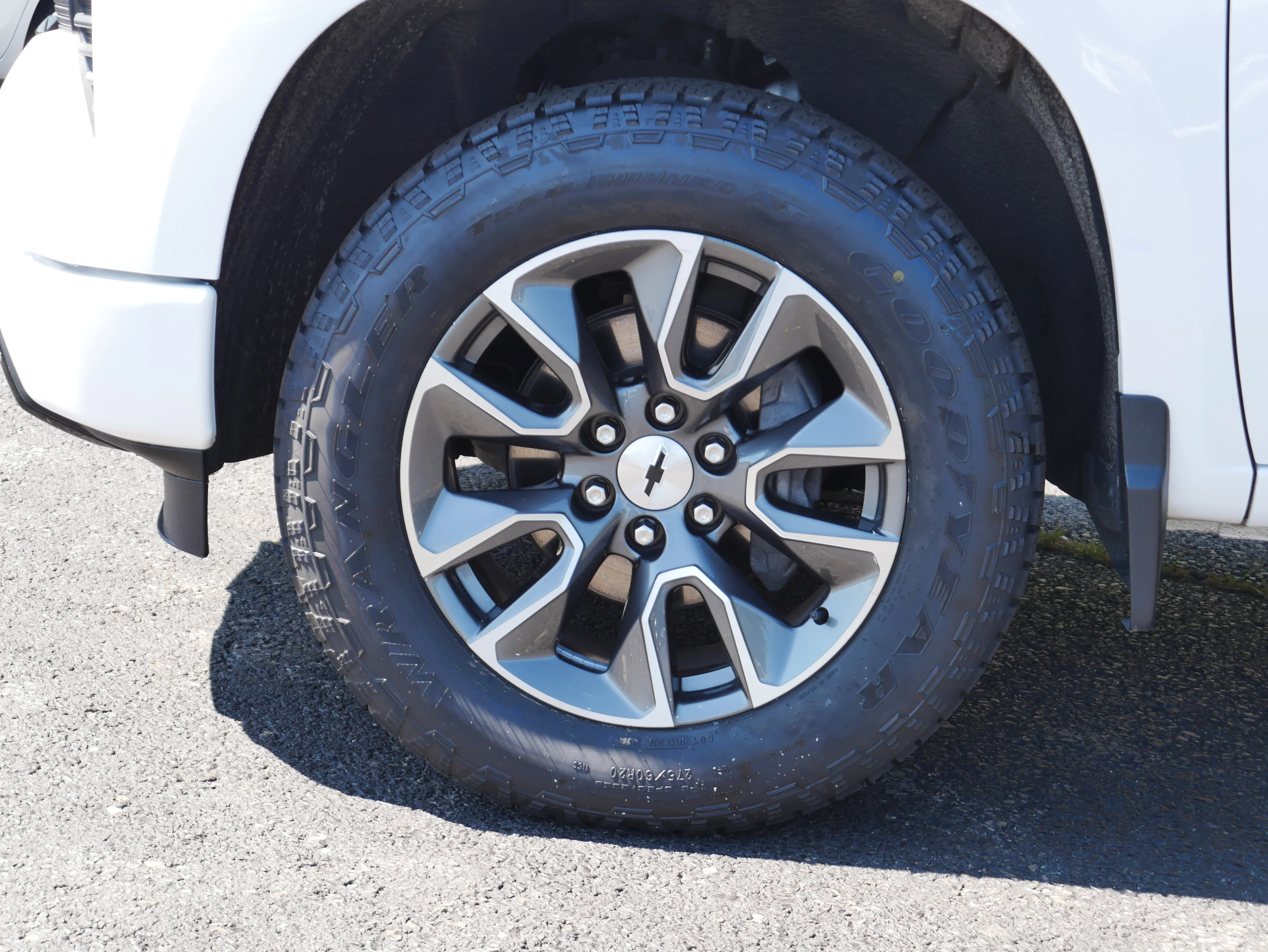 2024 Chevrolet Silverado 1500 RST - Photo 12