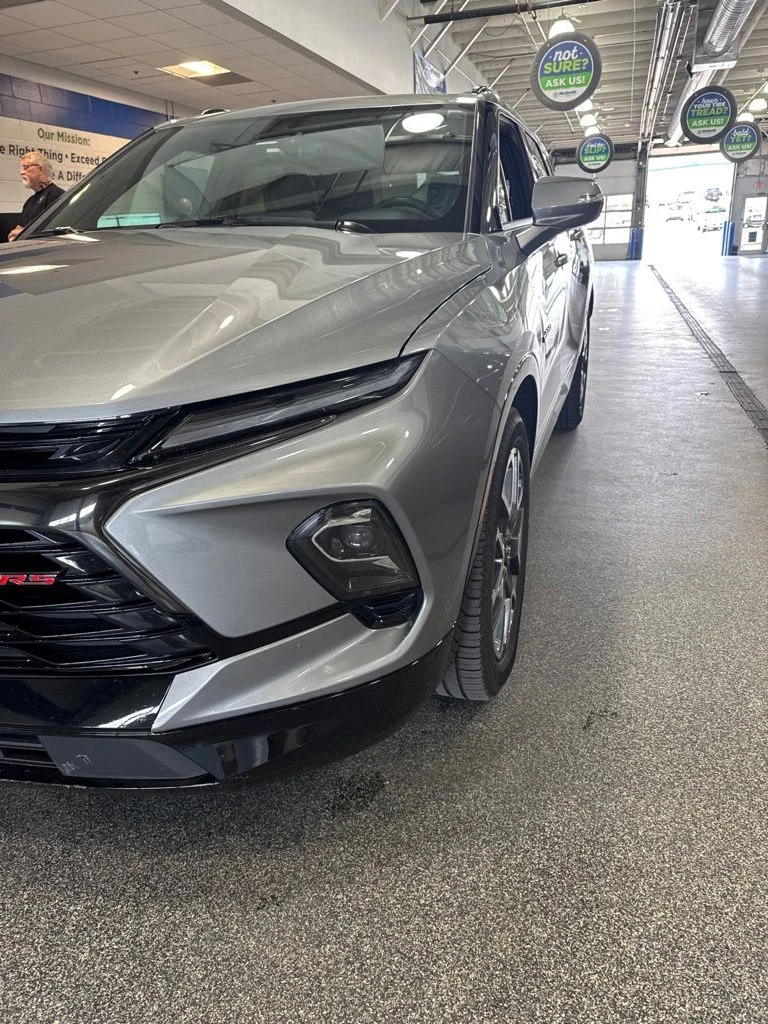 Used 2024 Gray Chevrolet RS image 4