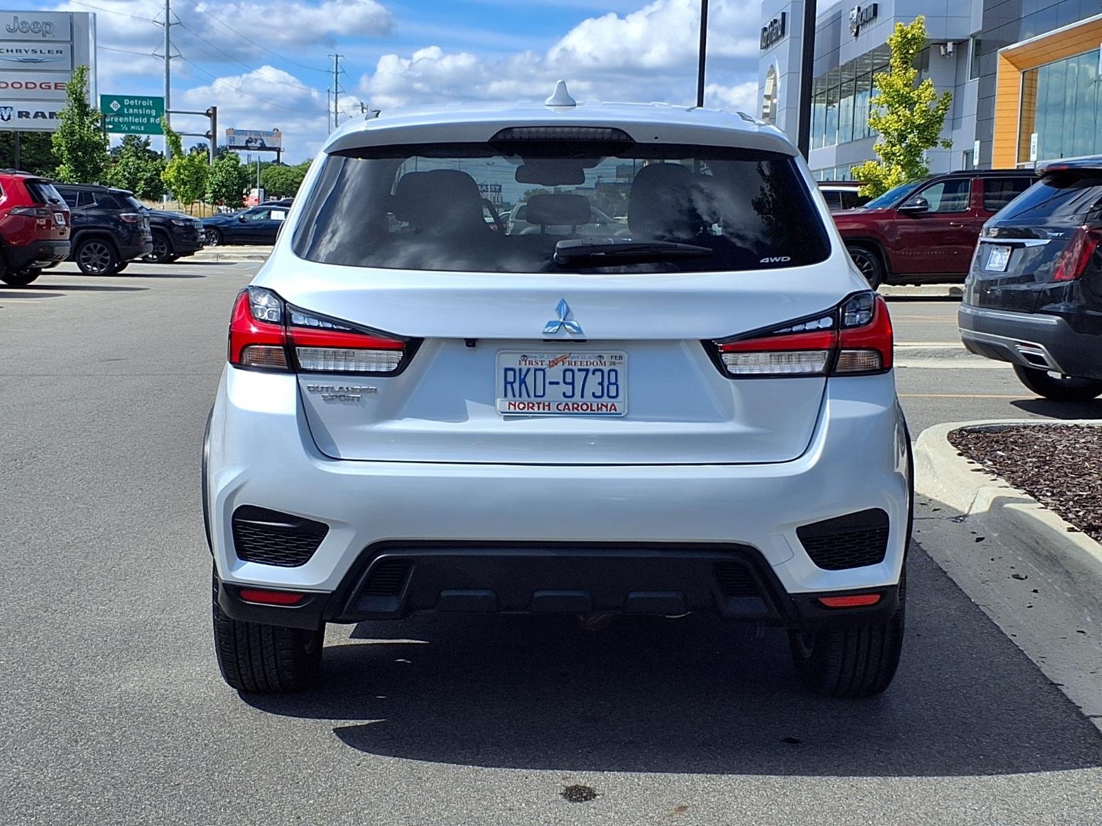 Used 2024  Mitsubishi S image 19