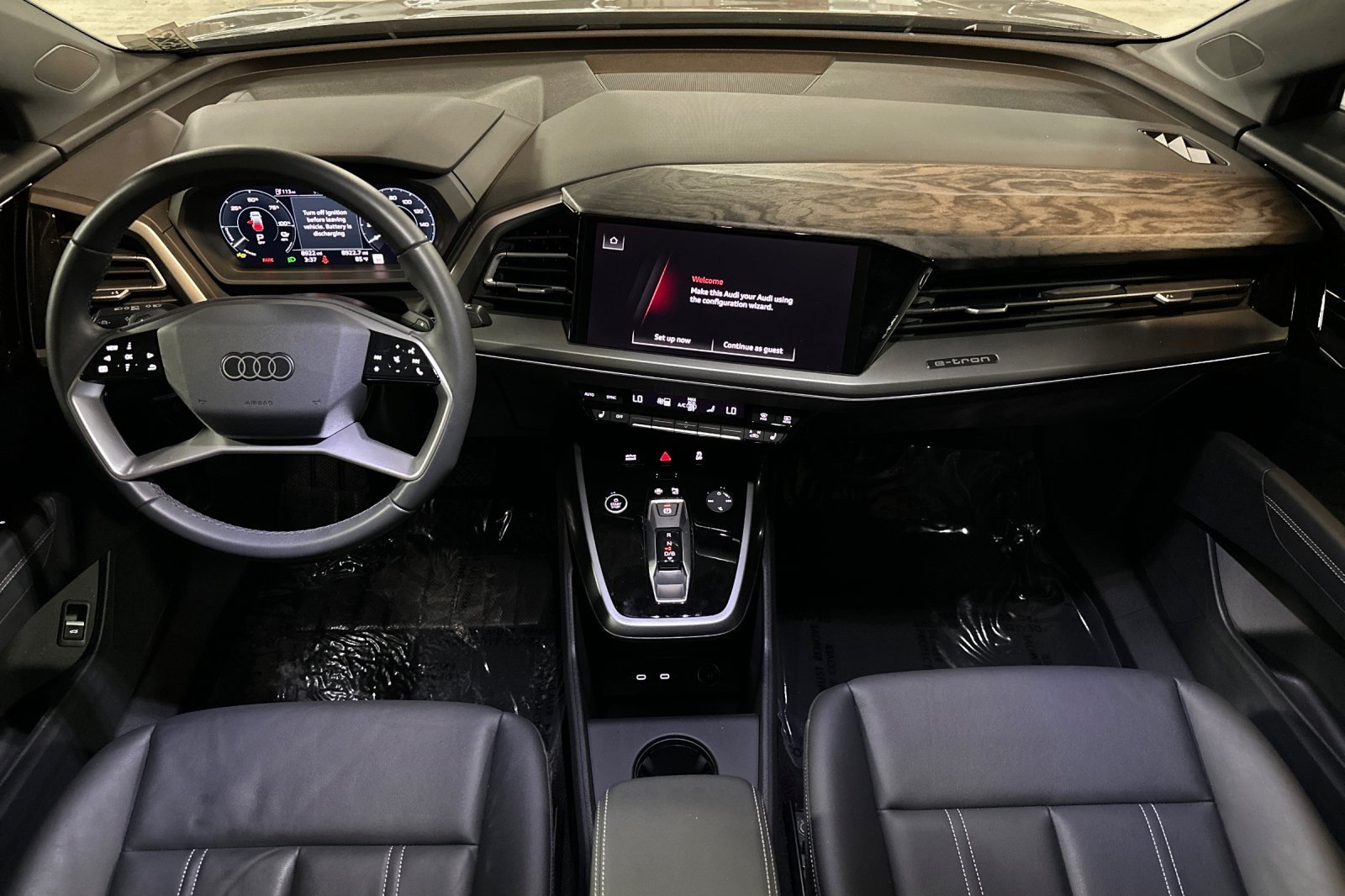 Used 2025 Mythos Black Metallic Audi Premium 45 RWD image 12