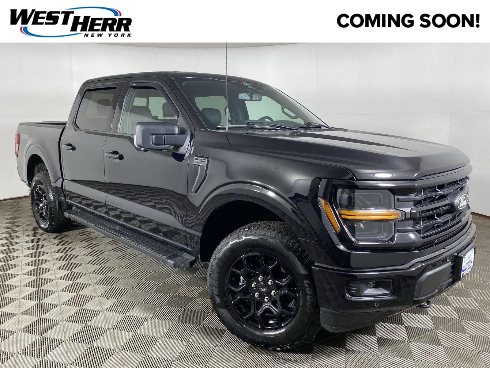 Used 2025 Agate Black Ford XLT image 1