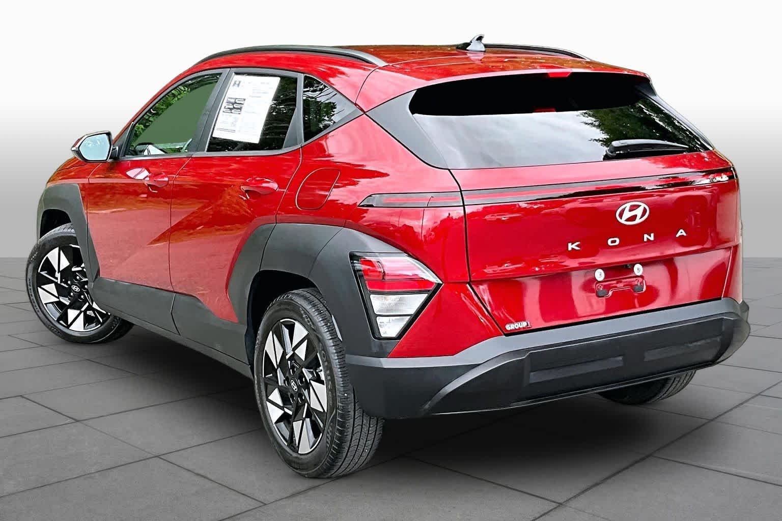 Used 2024 Ultimate Red Metallic Hyundai SEL image 12