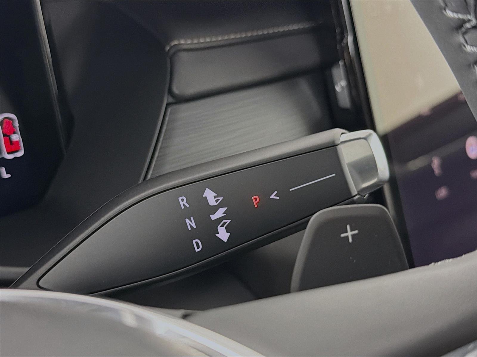 2026 GMC Acadia Elevation - Photo 23