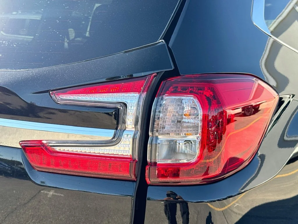 New 2027 Black Subaru Limited image 35