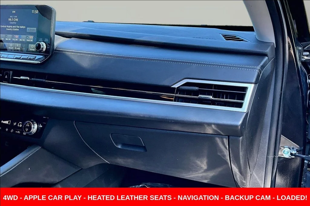 Used 2022  Mitsubishi SE image 33