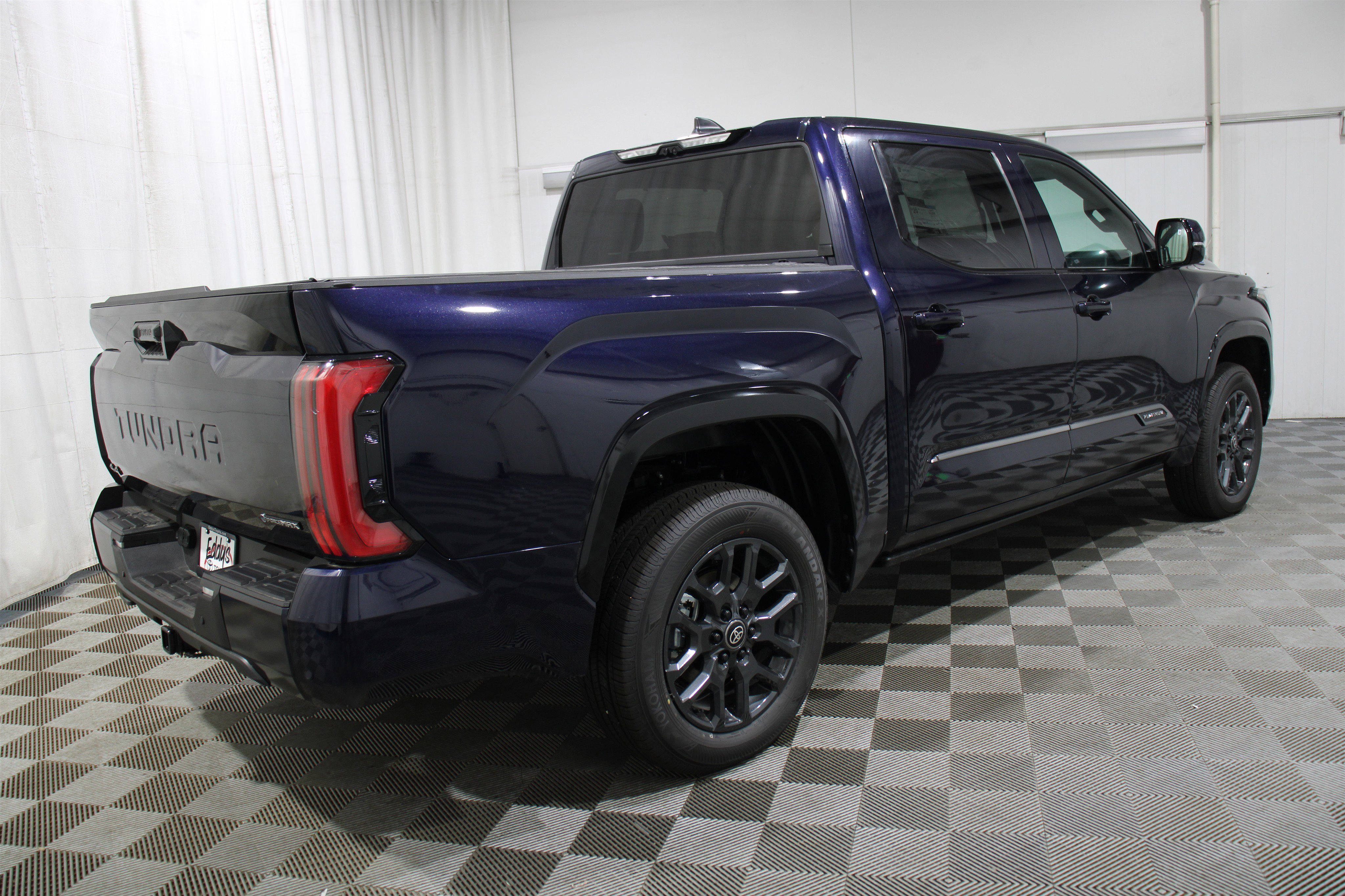 2026 Toyota Tundra Platinum - Photo 32