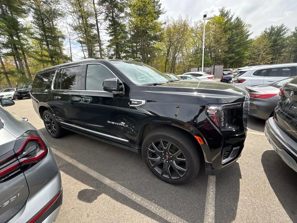 2023 GMC Yukon XL Denali - Photo 6