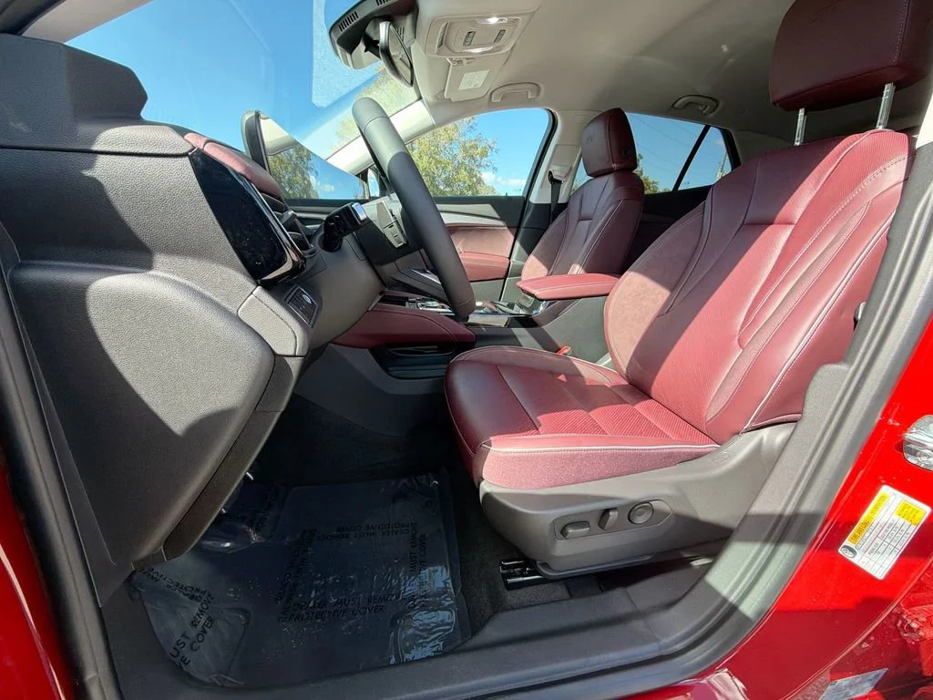 2026 Buick Envision Sport Touring - Photo 23