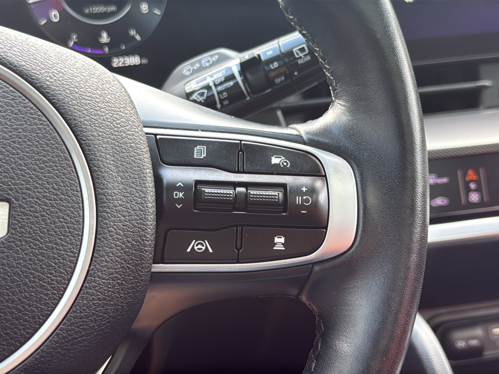 Used 2023 Black Kia SX image 17
