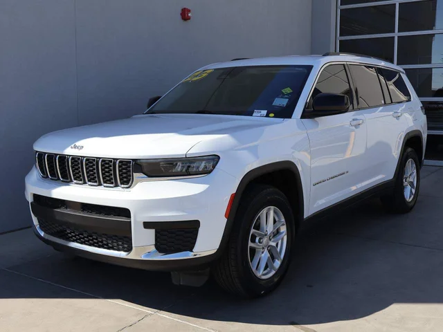 2023 Jeep Grand Cherokee L Laredo