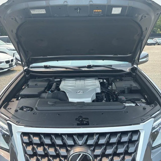 Used 2021 Gray Lexus 460 image 5