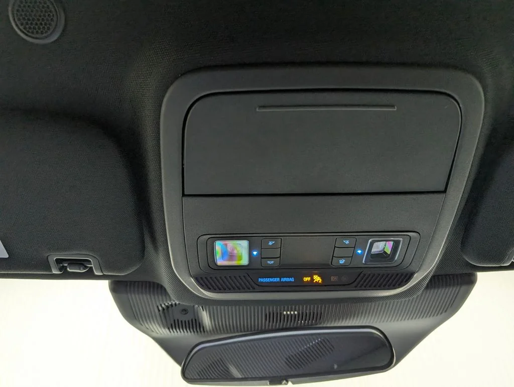 New 2027 Avalanche Gray Ford Active image 8