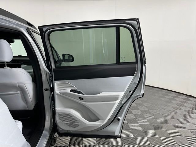 Used 2026 Silver Jeep Laredo image 41