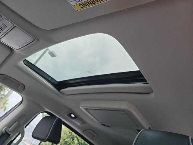 2025 Honda Odyssey Touring - Photo 20