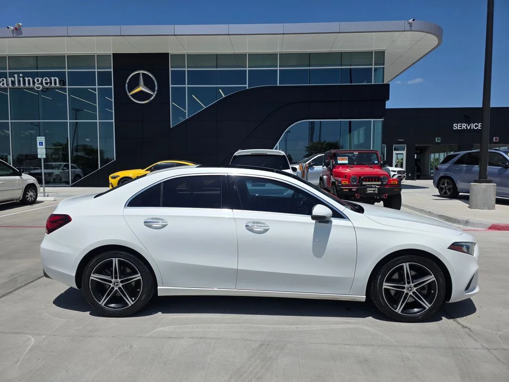 Used 2019 White Mercedes-Benz A 220 image 8