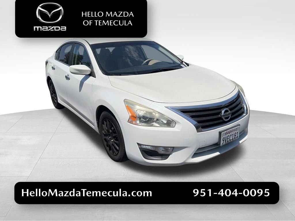 2014 Nissan Altima 2.5 S's photo