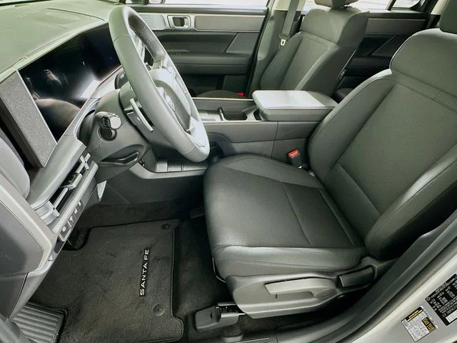 New 2026 Silver Hyundai SE image 9