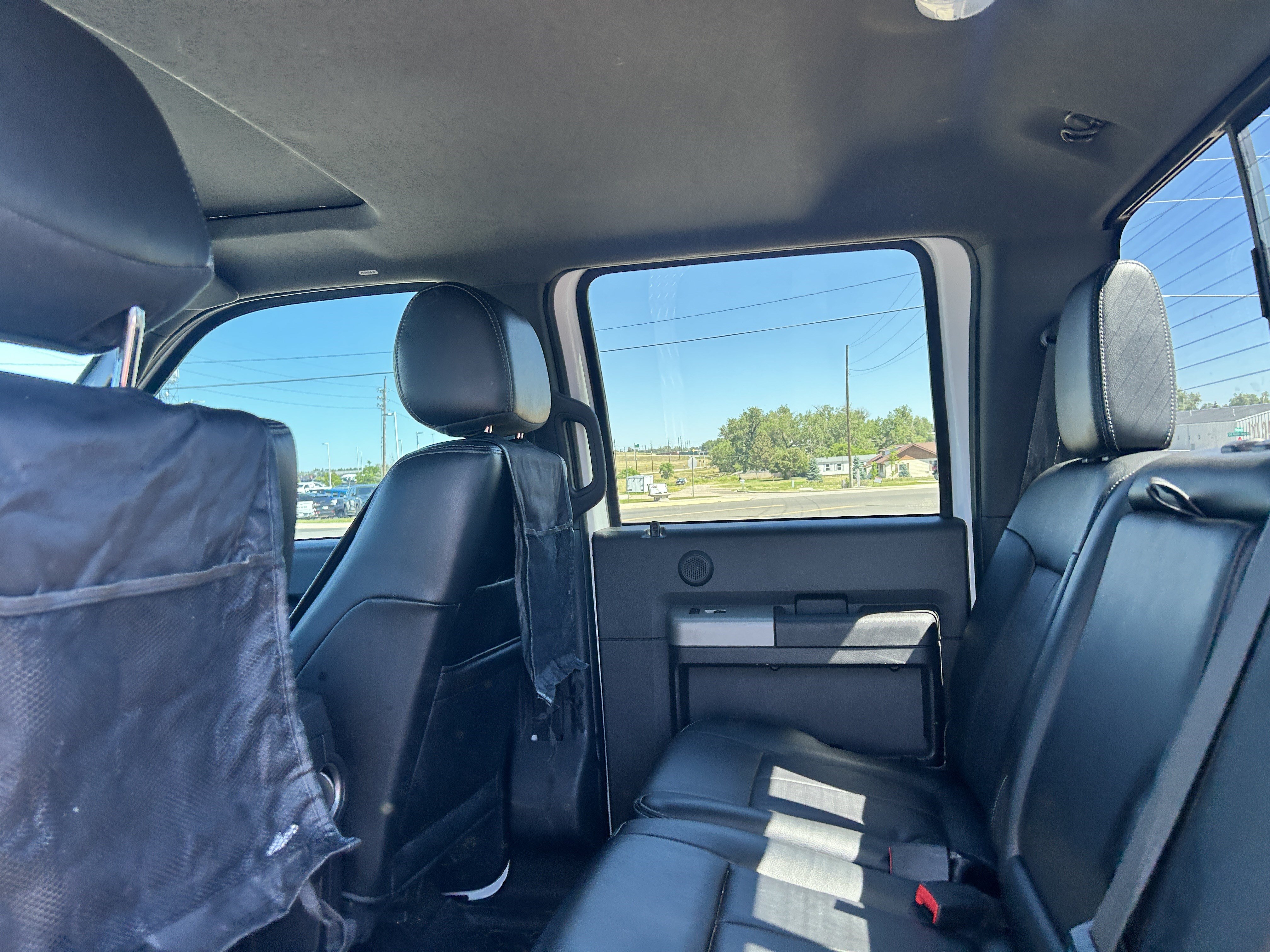 Used 2015 Oxford White Ford Lariat image 10