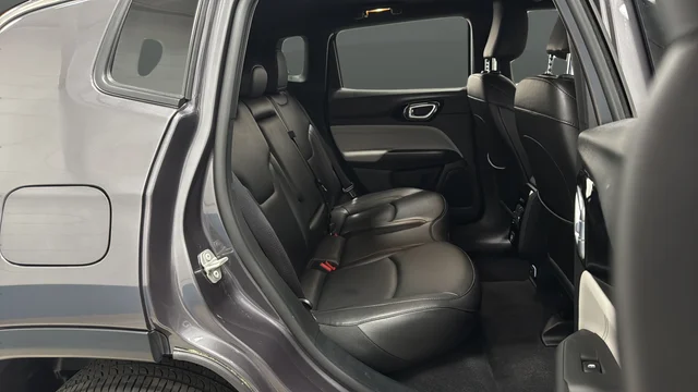 Used 2024 Gray Metallic Jeep Limited image 24