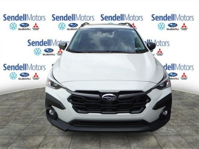 Used 2019 White Subaru Limited image 4