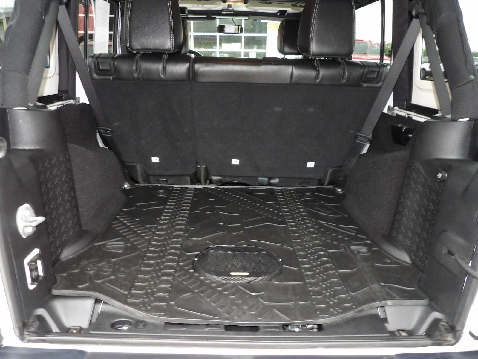 Used 2017 Bright White Clearcoat Jeep Rubicon Hard Rock image 12