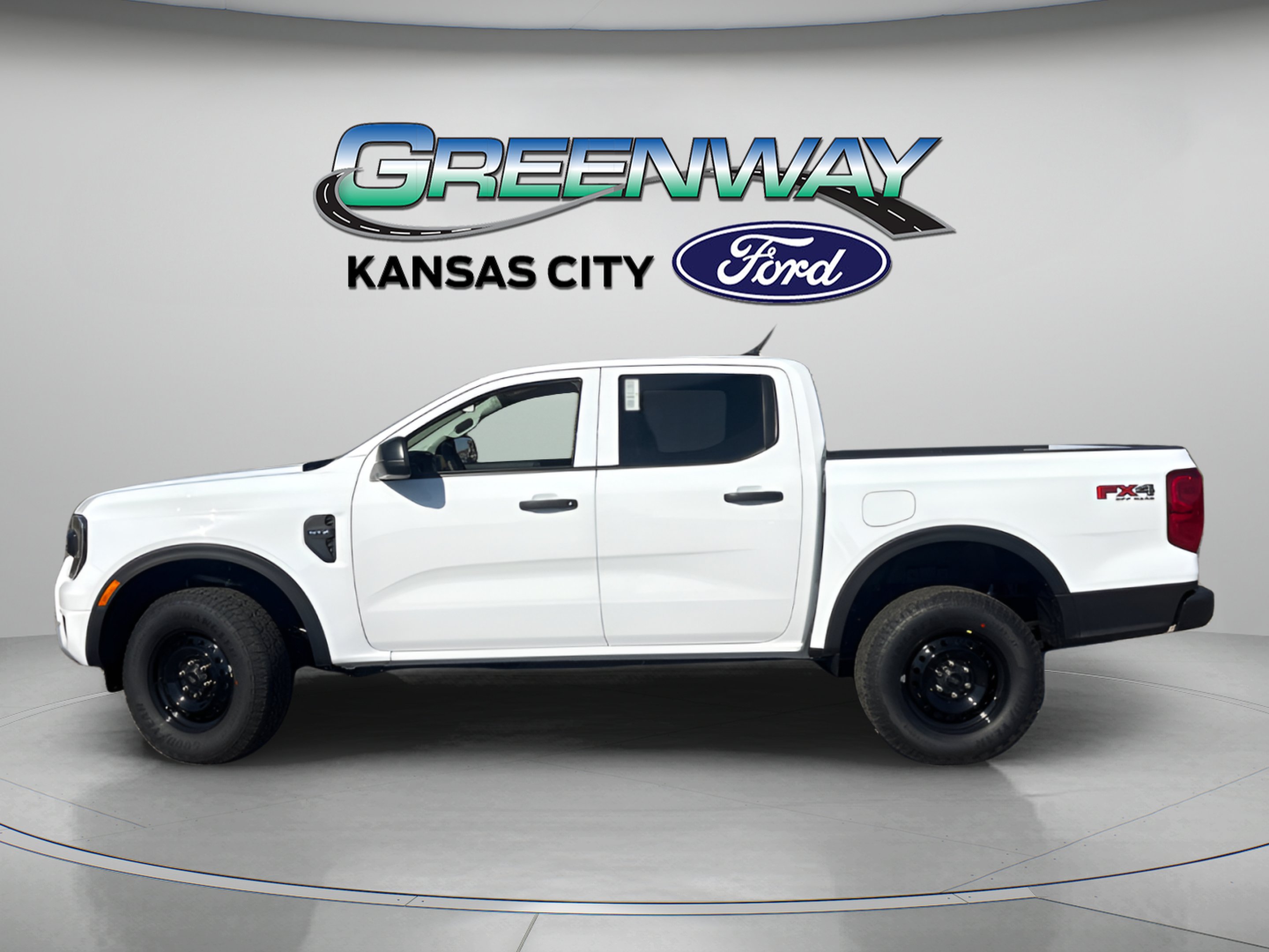 New 2026 Oxford White Ford XL image 4
